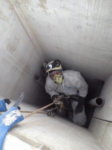 Unidad móvil de descontaminación de amianto de Mac10