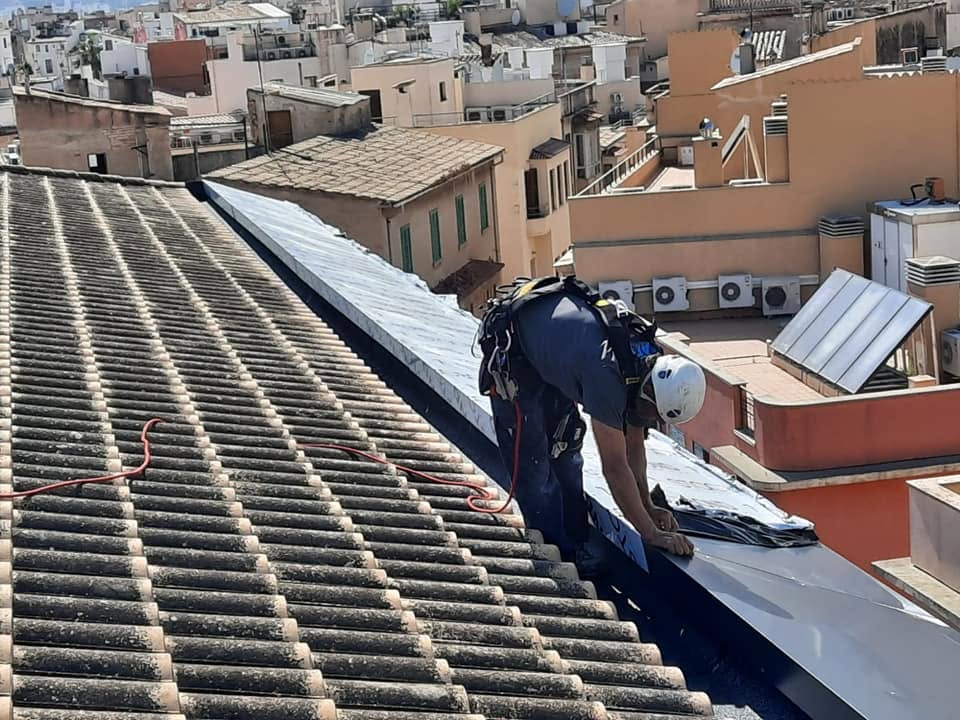 mac 10 trabajos verticales trabajos en altura operario tejado